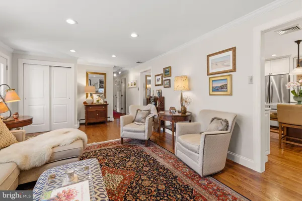 $899,900 | 92 Oak Drive, Doylestown, PA 18901
