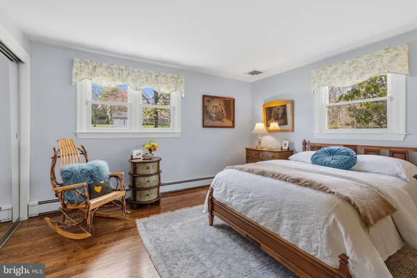 $899,900 | 92 Oak Drive, Doylestown, PA 18901
