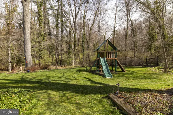 $899,900 | 92 Oak Drive, Doylestown, PA 18901