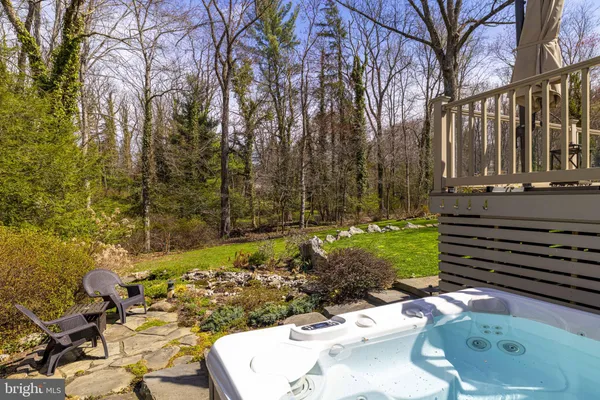 $899,900 | 92 Oak Drive, Doylestown, PA 18901