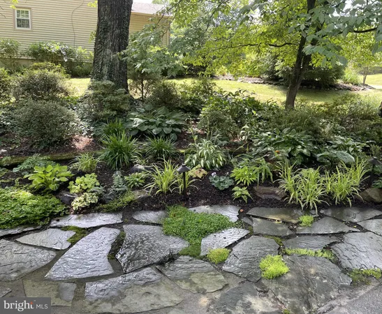 $899,900 | 92 Oak Drive, Doylestown, PA 18901