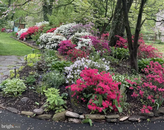 $899,900 | 92 Oak Drive, Doylestown, PA 18901