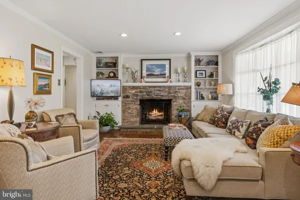 $899,900 | 92 Oak Drive, Doylestown, PA 18901