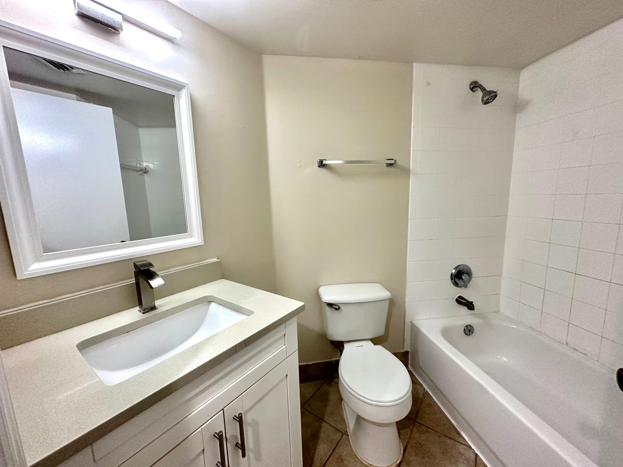 4171 Haverhill Road, Unit 1003 West Palm Beach, FL 33417 - Photo 7 of 20 7