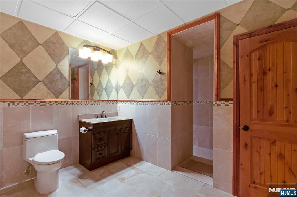 7 Finn Court Mahwah, NJ 07430 - Photo 36 of 40