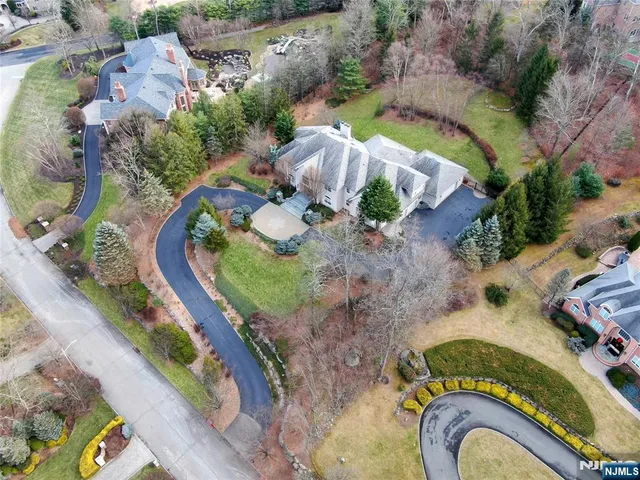 $2,900,000 | 7 Finn Court, Mahwah, NJ 07430