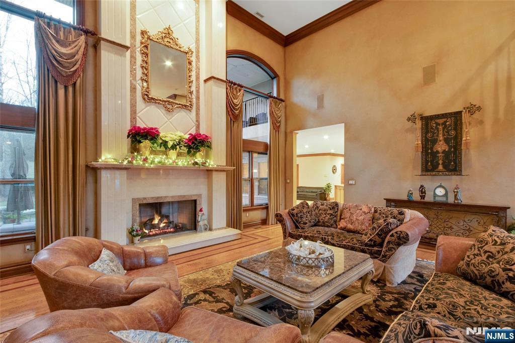 7 Finn Court Mahwah, NJ 07430 - Photo 8 of 40