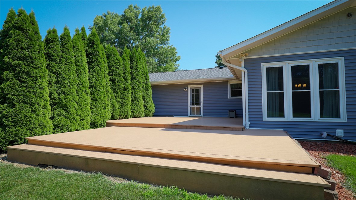 710 West Weaver Road Forsyth, IL 62535 - Photo 2 of 36