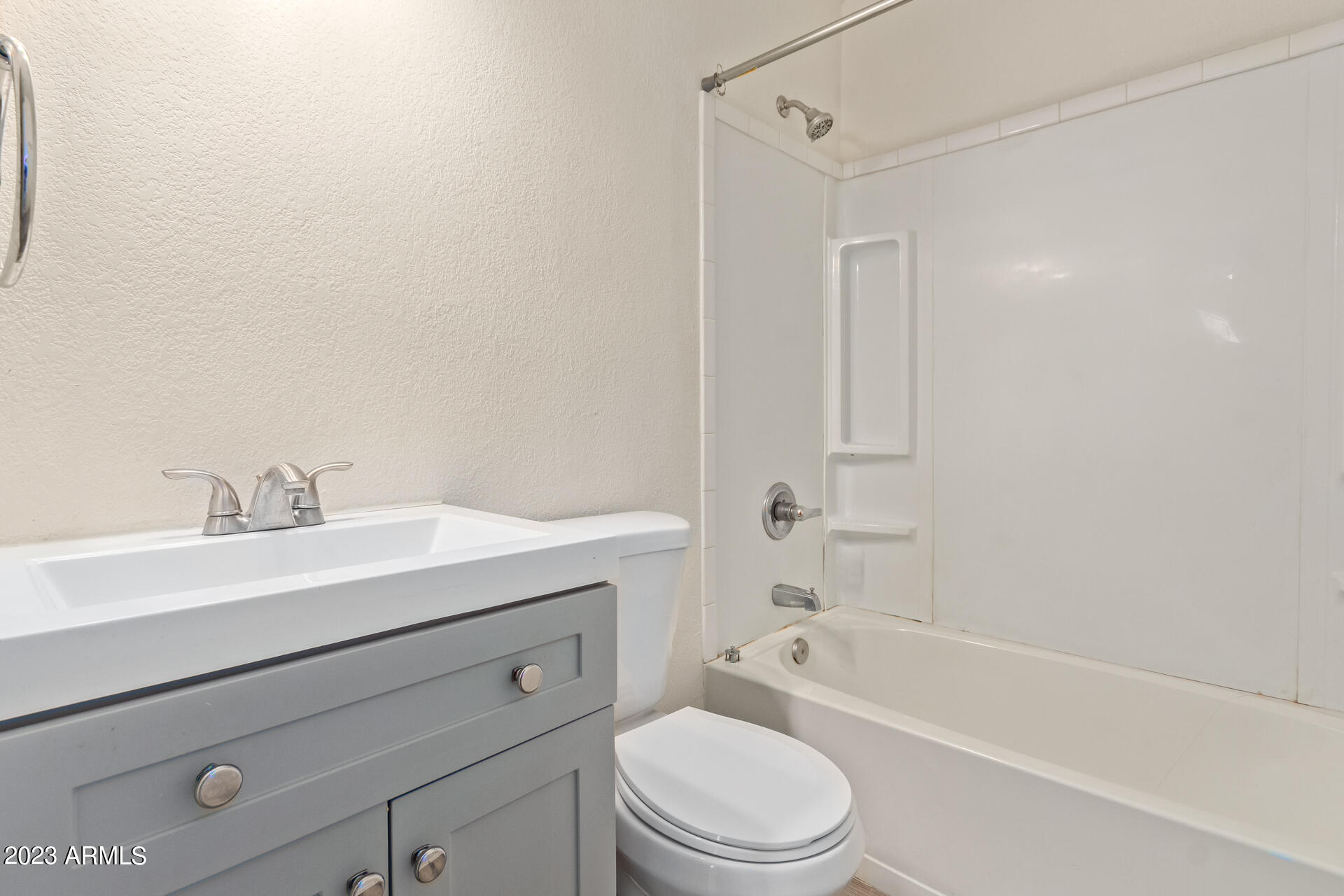 2633 West Ocotillo Road, Unit 1 Phoenix, AZ 85017 - Photo 19 of 27 19 - Ocotillo