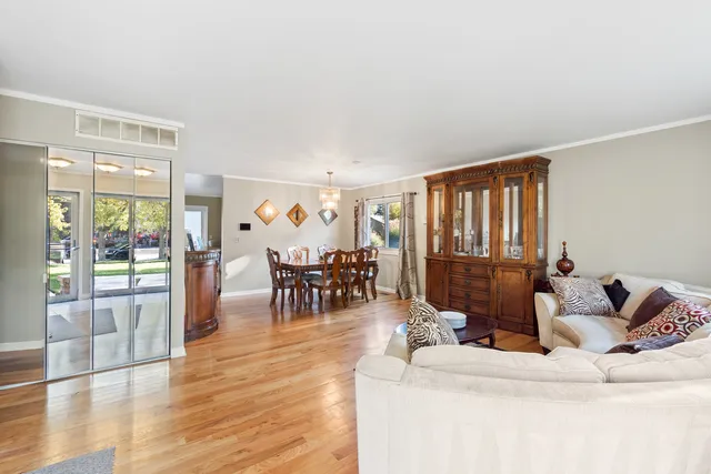 $242,900 | 111 Deerpath Road, Matteson, IL 60443