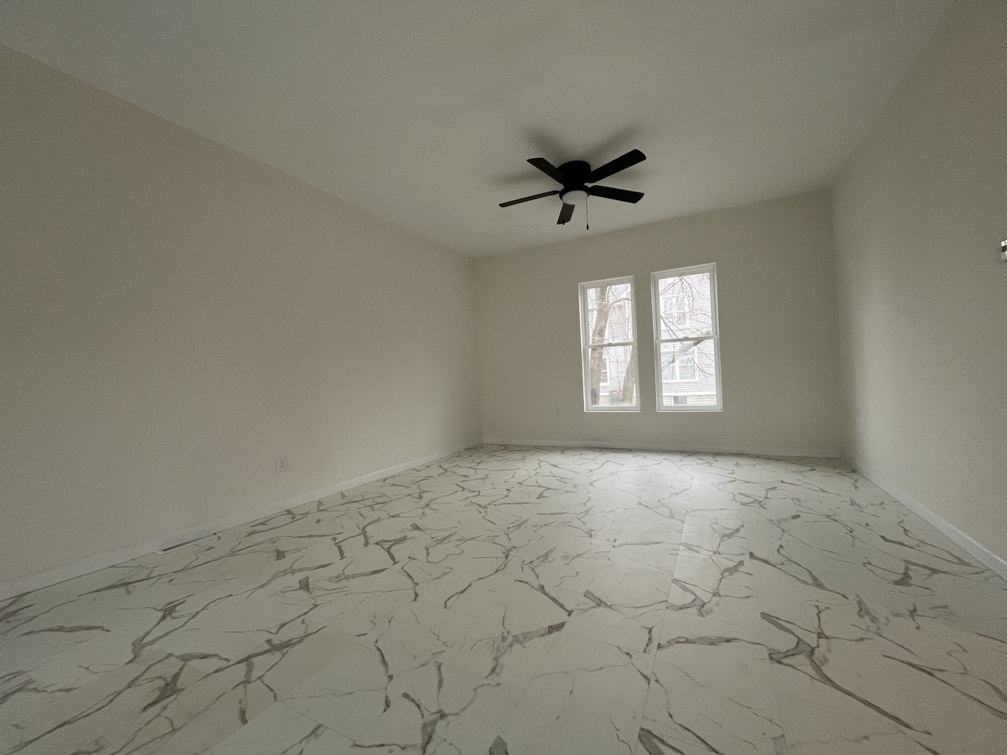 601 East Hickory Street Chatsworth, IL 60921 - Photo 6 of 22