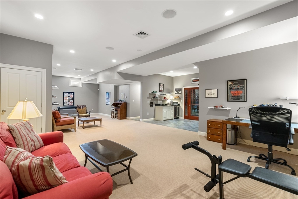 169 Grove Street Wellesley, MA 02482 - Photo 34 of 42 Gallery Image 34
