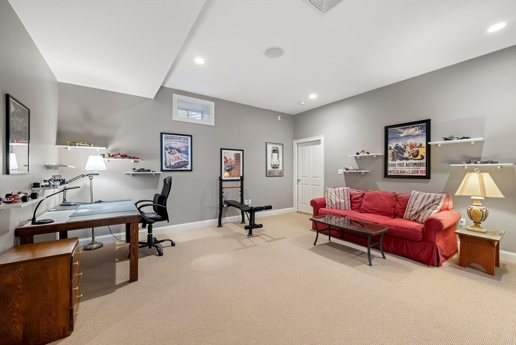 169 Grove Street Wellesley, MA 02482 - Photo 37 of 42 Gallery Image 37