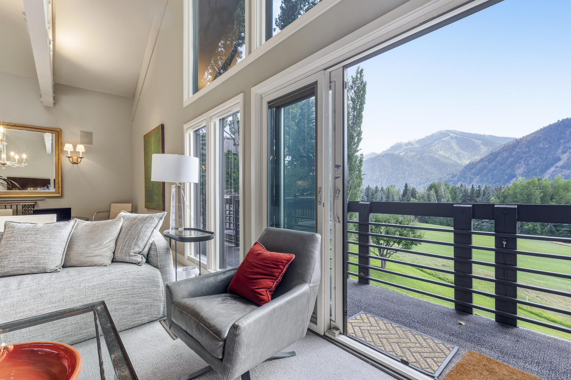 127 Saddle Road, Unit C23 Ketchum, ID 83340 - Photo 3 of 37 Views