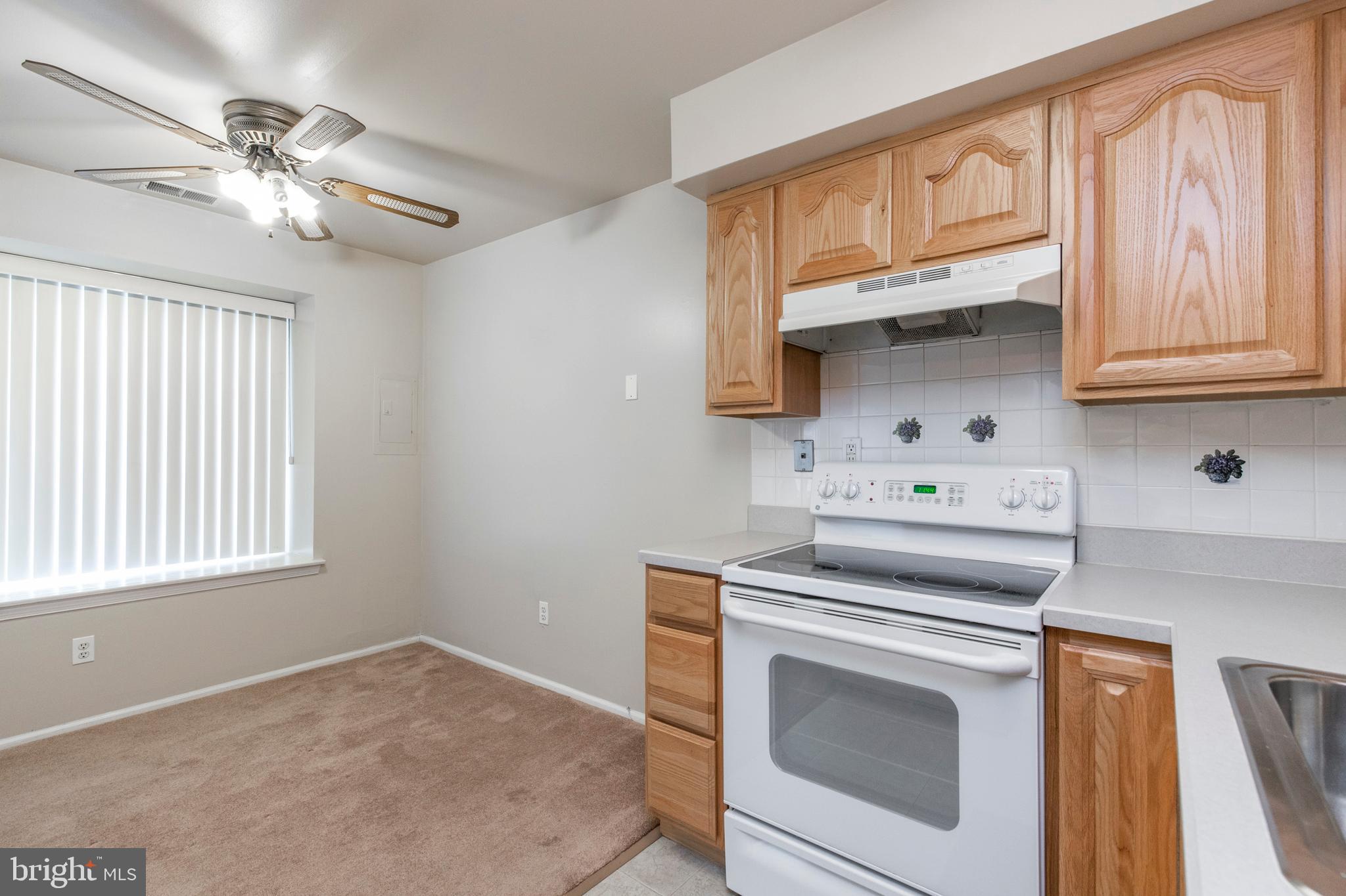 5200 Hilltop Drive, Unit G18 Brookhaven, PA 19015 - Photo 14 of 29