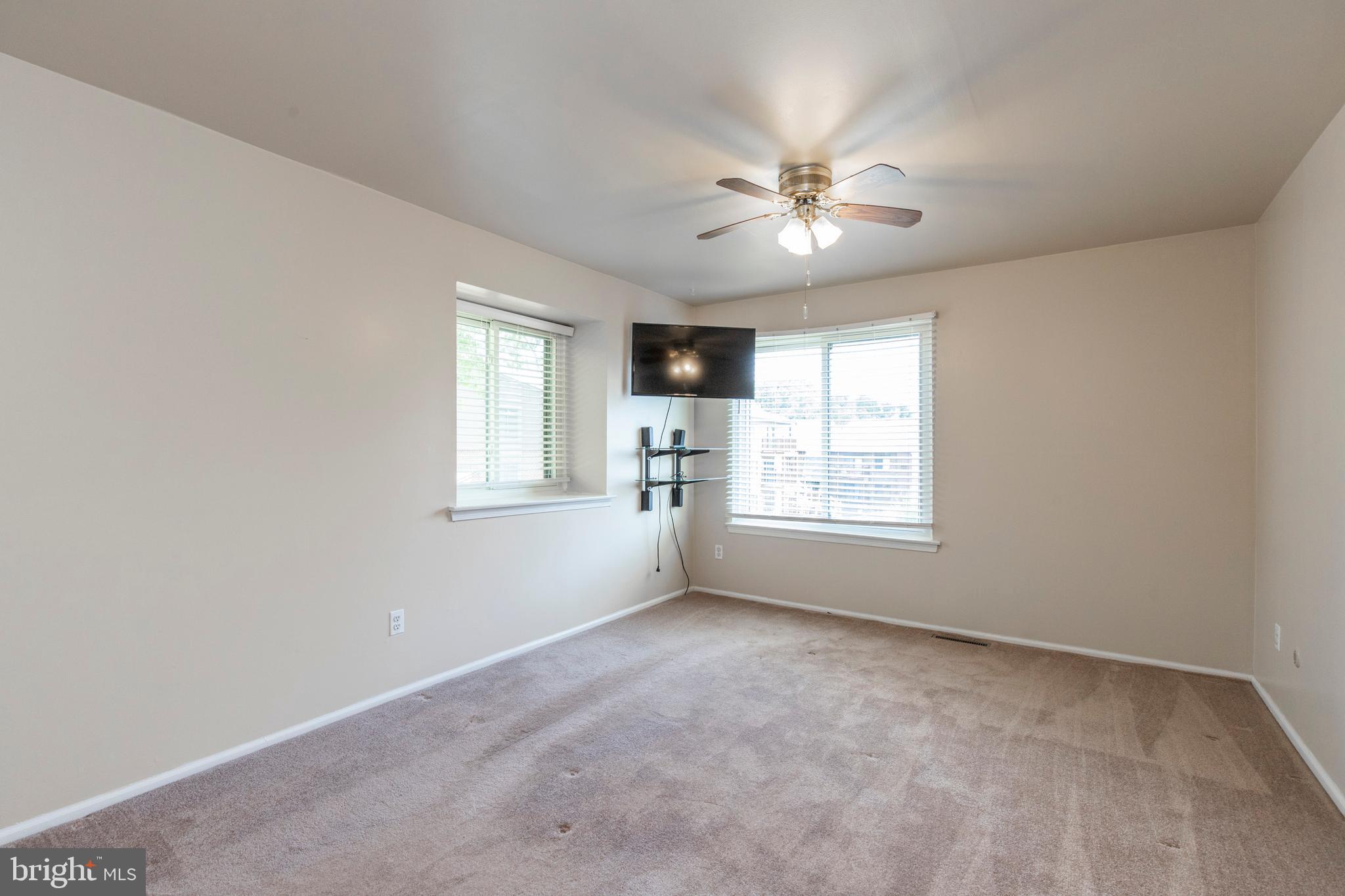 5200 Hilltop Drive, Unit G18 Brookhaven, PA 19015 - Photo 15 of 29