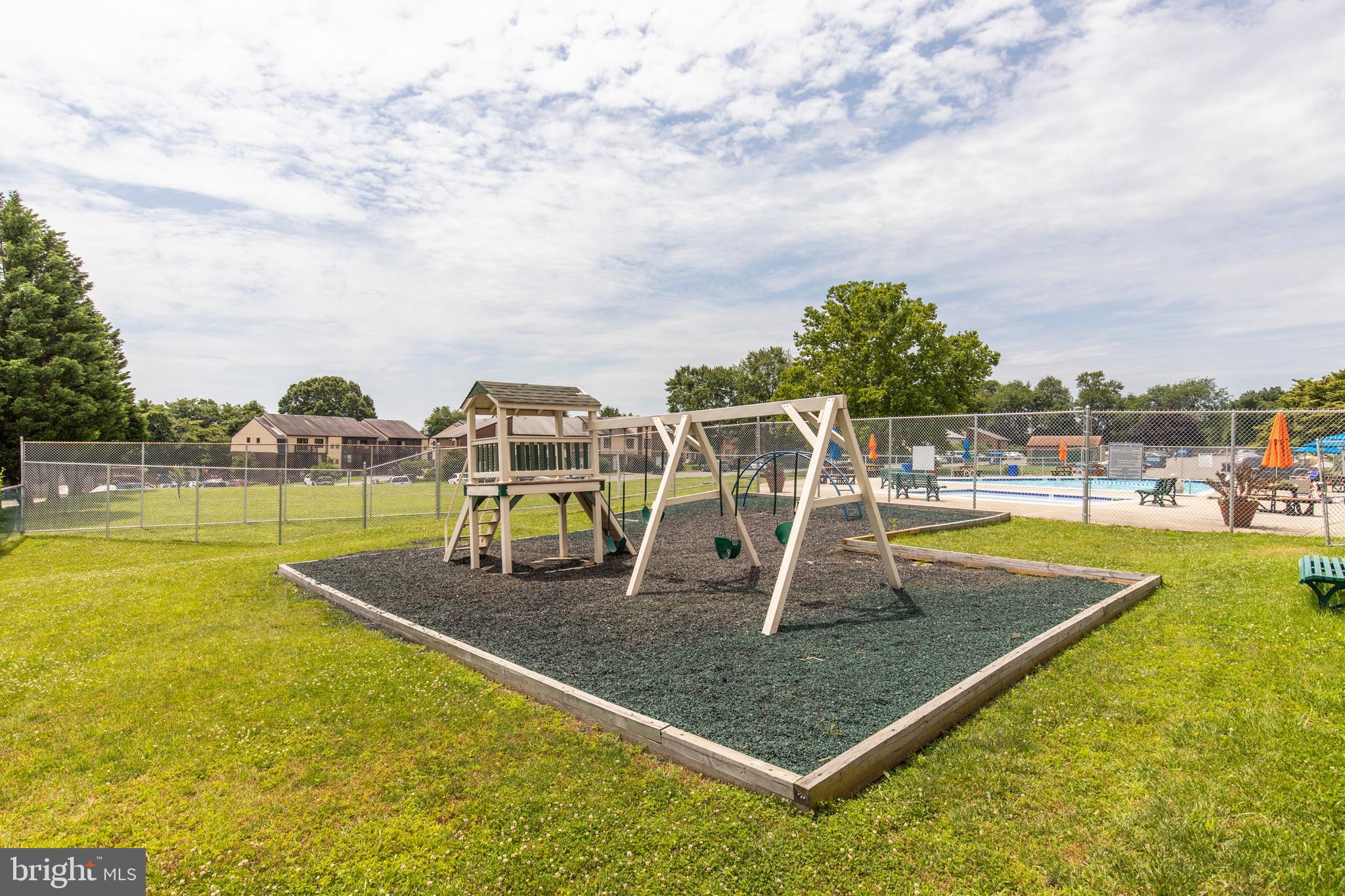 5200 Hilltop Drive, Unit G18 Brookhaven, PA 19015 - Photo 25 of 29