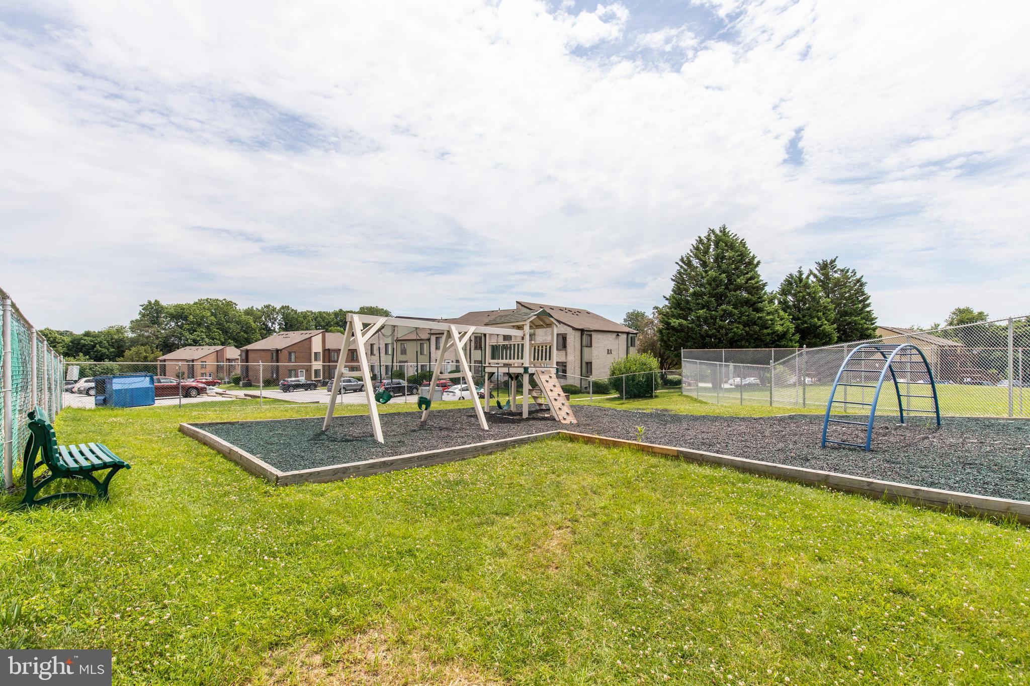 5200 Hilltop Drive, Unit G18 Brookhaven, PA 19015 - Photo 26 of 29