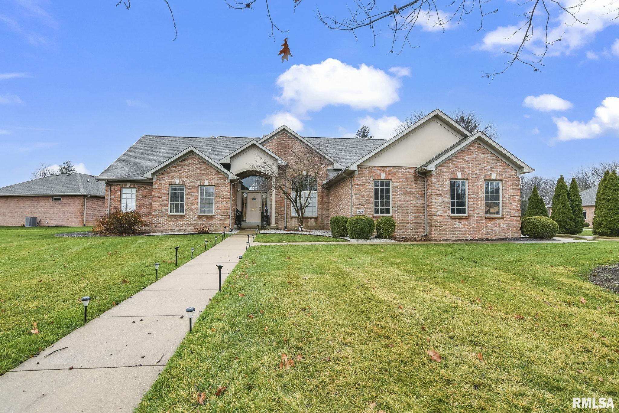 3104 Ironoak Circle Springfield, IL 62711 - Photo 1 of 39 Gallery Image 1