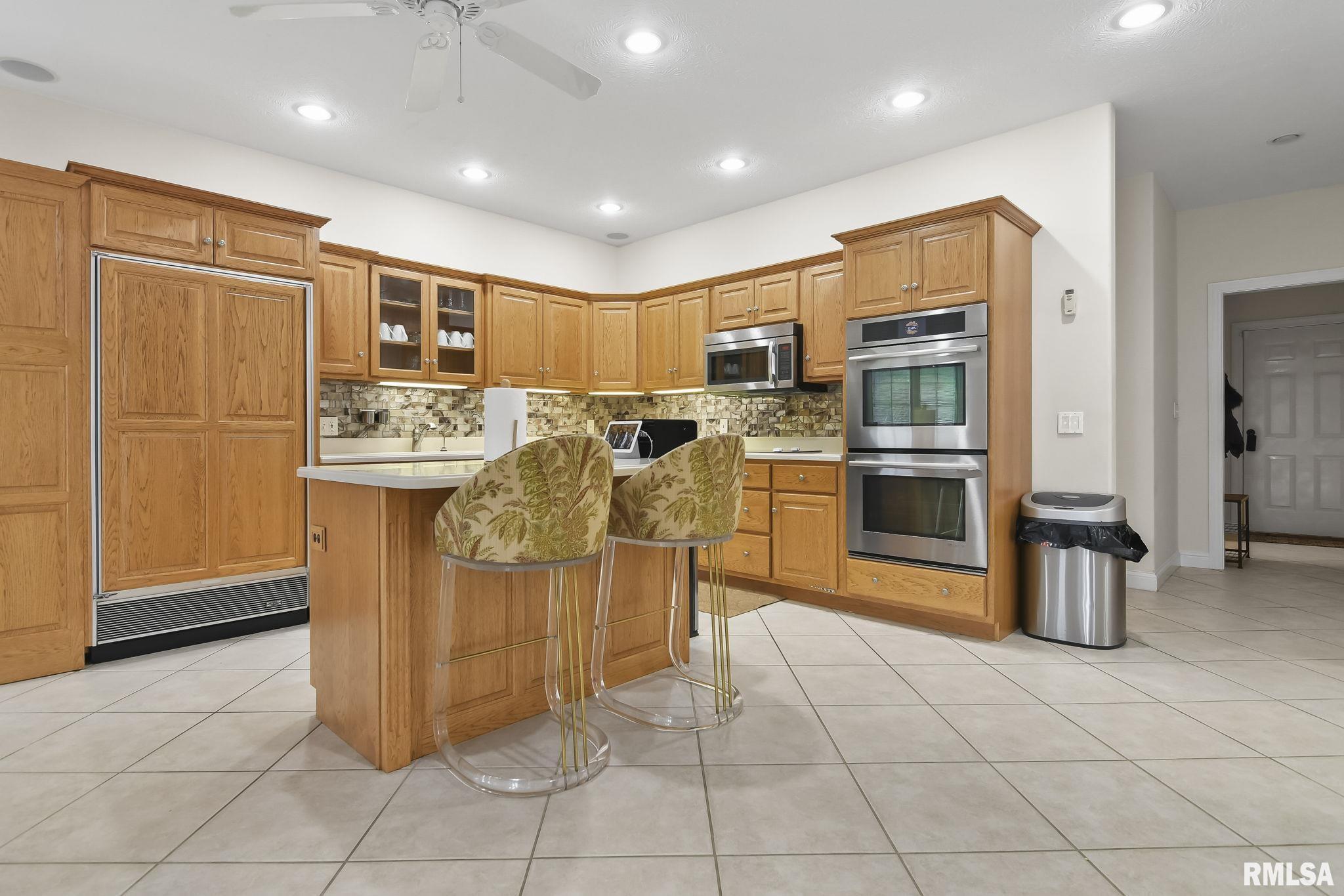 3104 Ironoak Circle Springfield, IL 62711 - Photo 14 of 39 Gallery Image 14