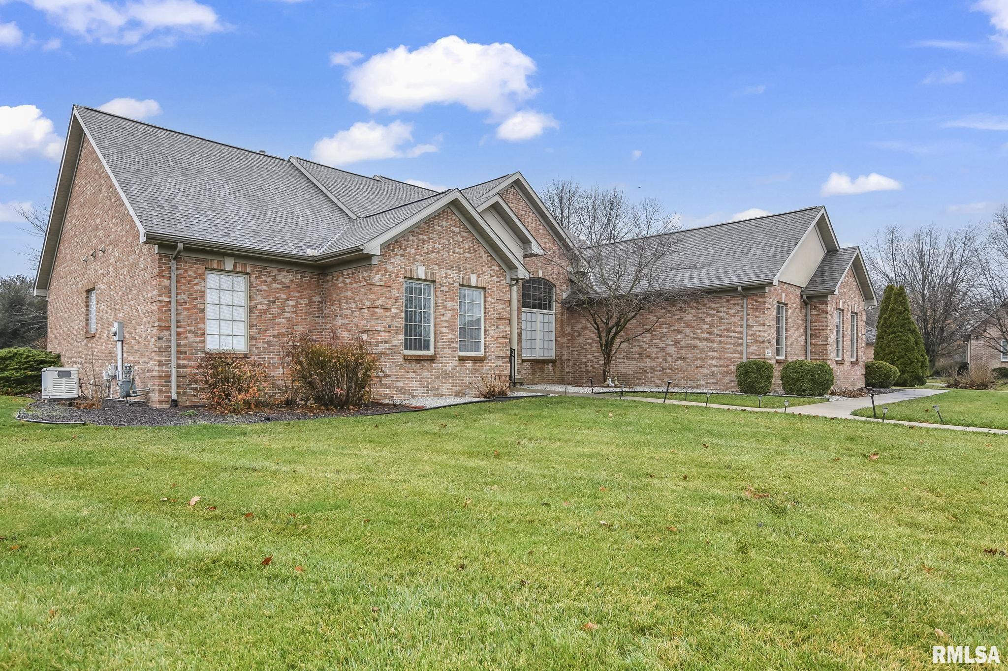 3104 Ironoak Circle Springfield, IL 62711 - Photo 2 of 39 Gallery Image 2