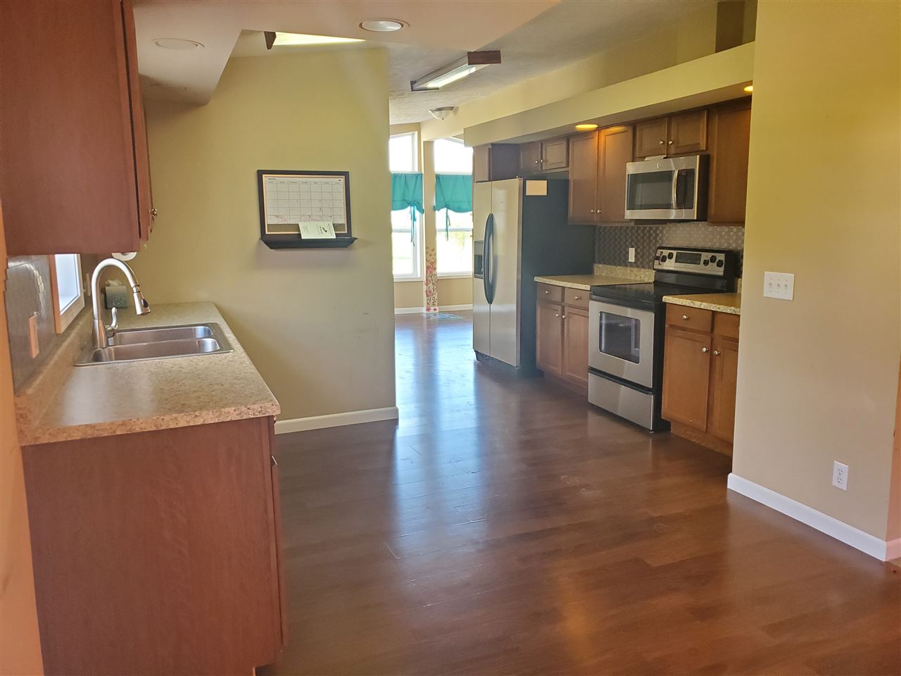 17715 Danner Road Pleasant Plains, IL 62677 - Photo 2 of 9