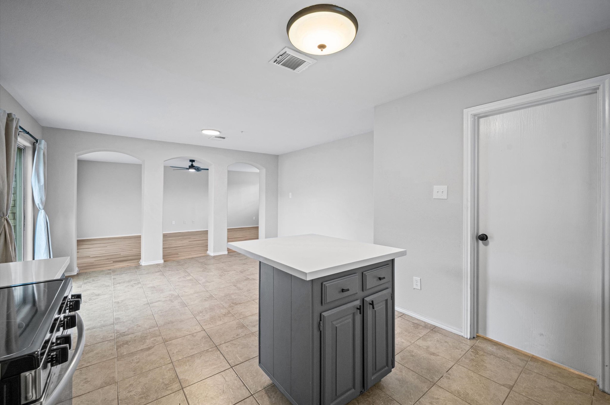 5518 Rio Alamo Street Rosharon, TX 77583 - Photo 10 of 25