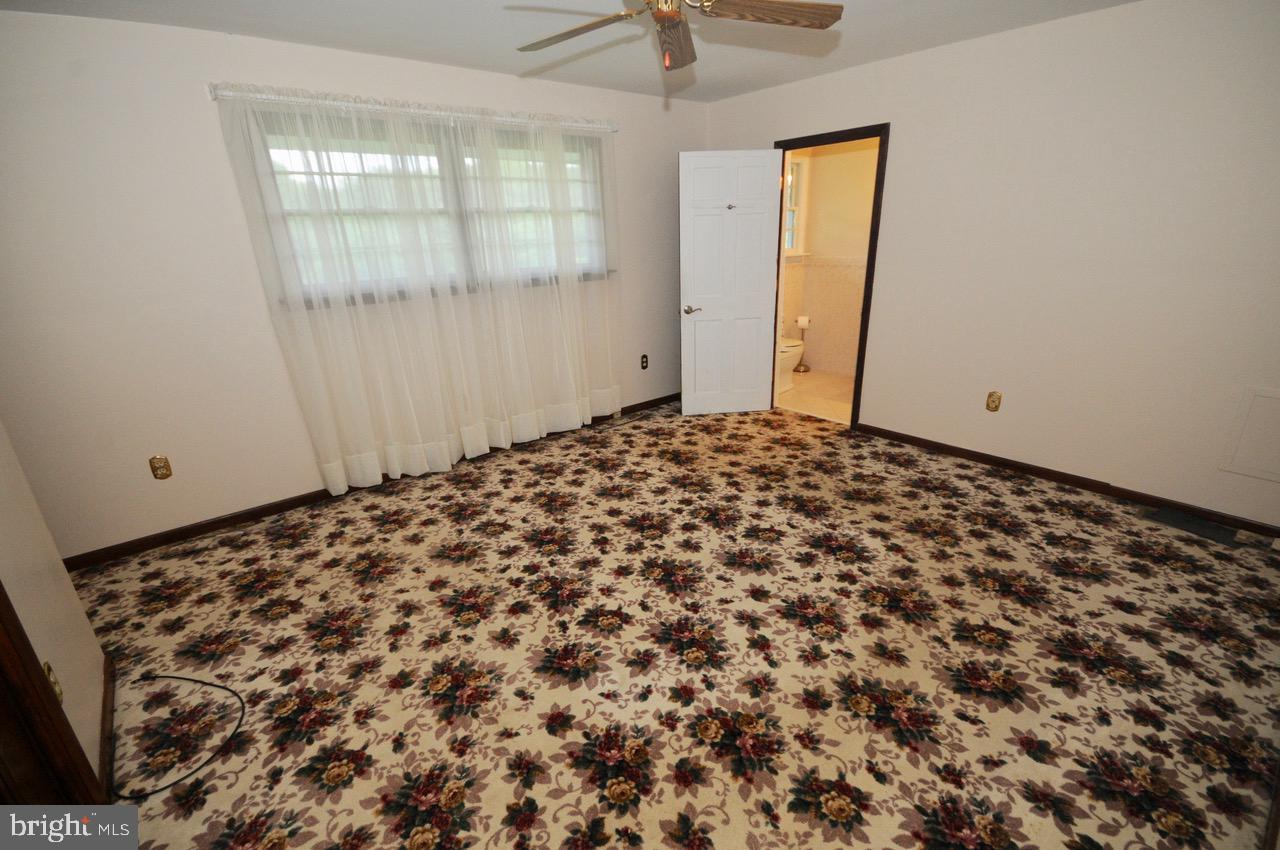 15 South Stumpy Road Carneys Point, NJ 08069 - Photo 16 of 34 Gallery Image 16