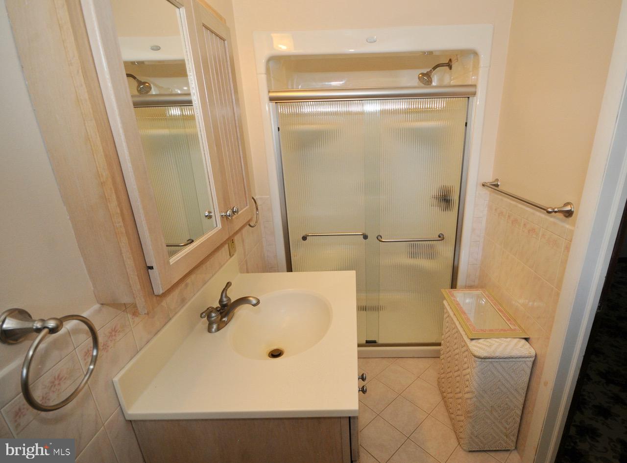 15 South Stumpy Road Carneys Point, NJ 08069 - Photo 18 of 34 Gallery Image 18
