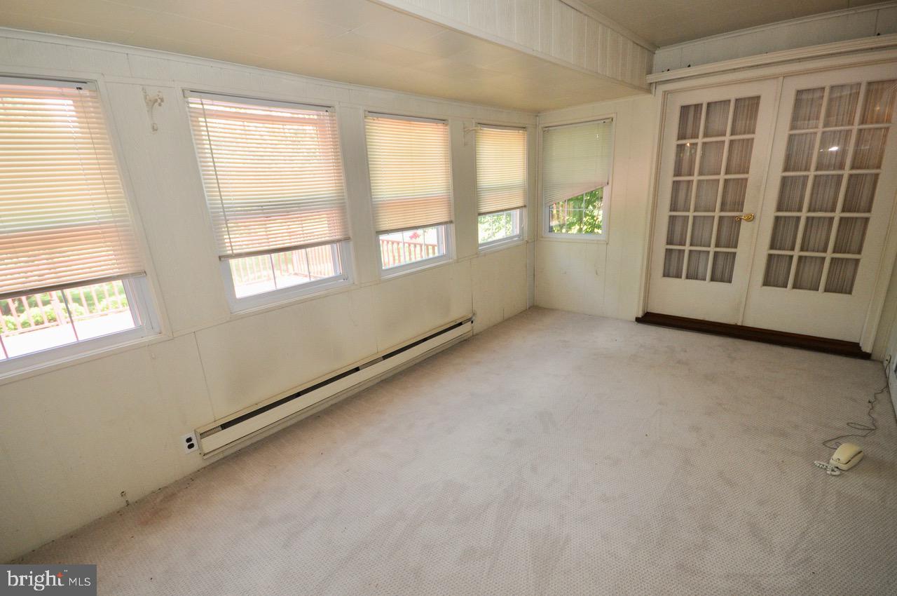 15 South Stumpy Road Carneys Point, NJ 08069 - Photo 27 of 34 Gallery Image 27