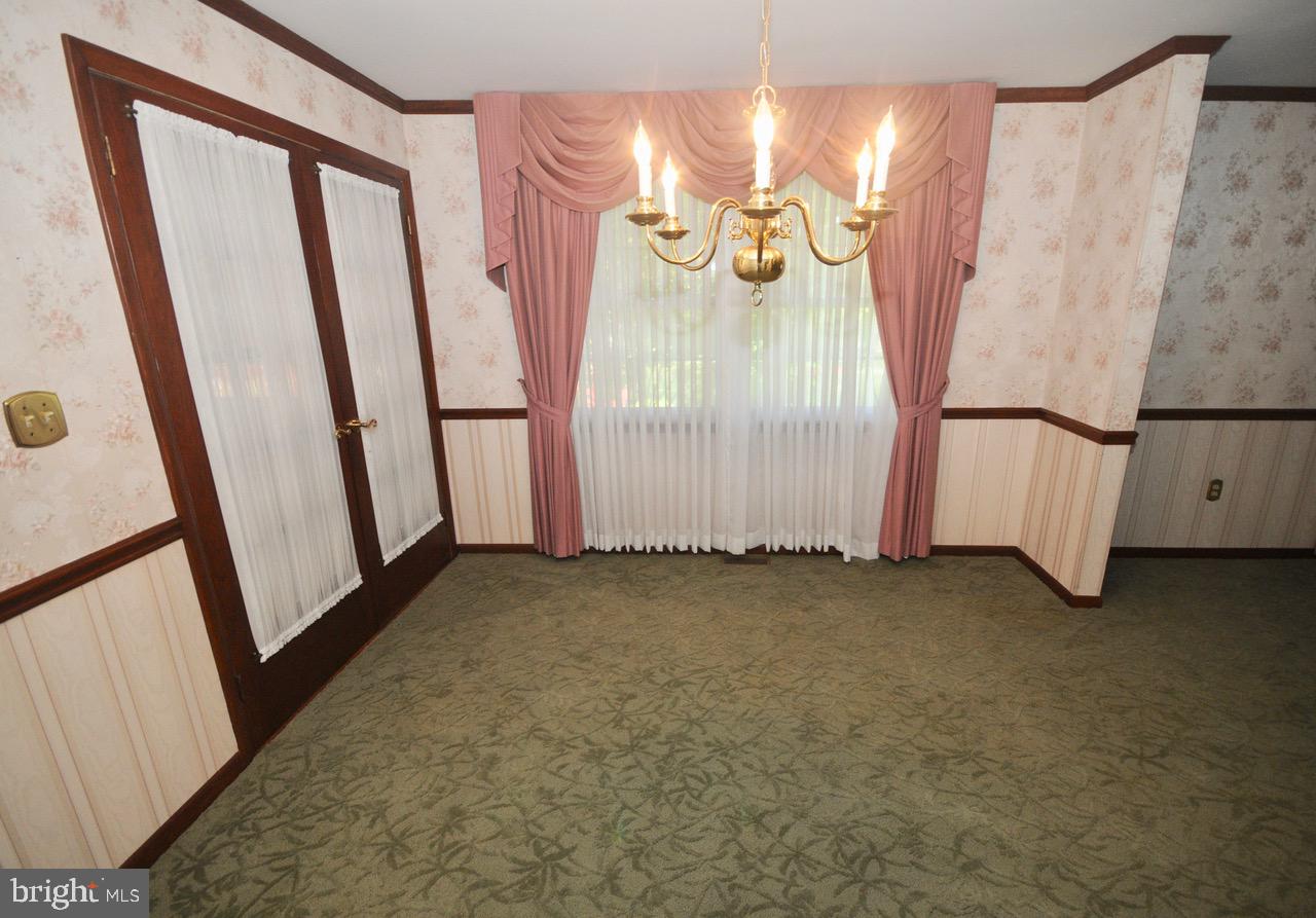 15 South Stumpy Road Carneys Point, NJ 08069 - Photo 7 of 34 Gallery Image 7
