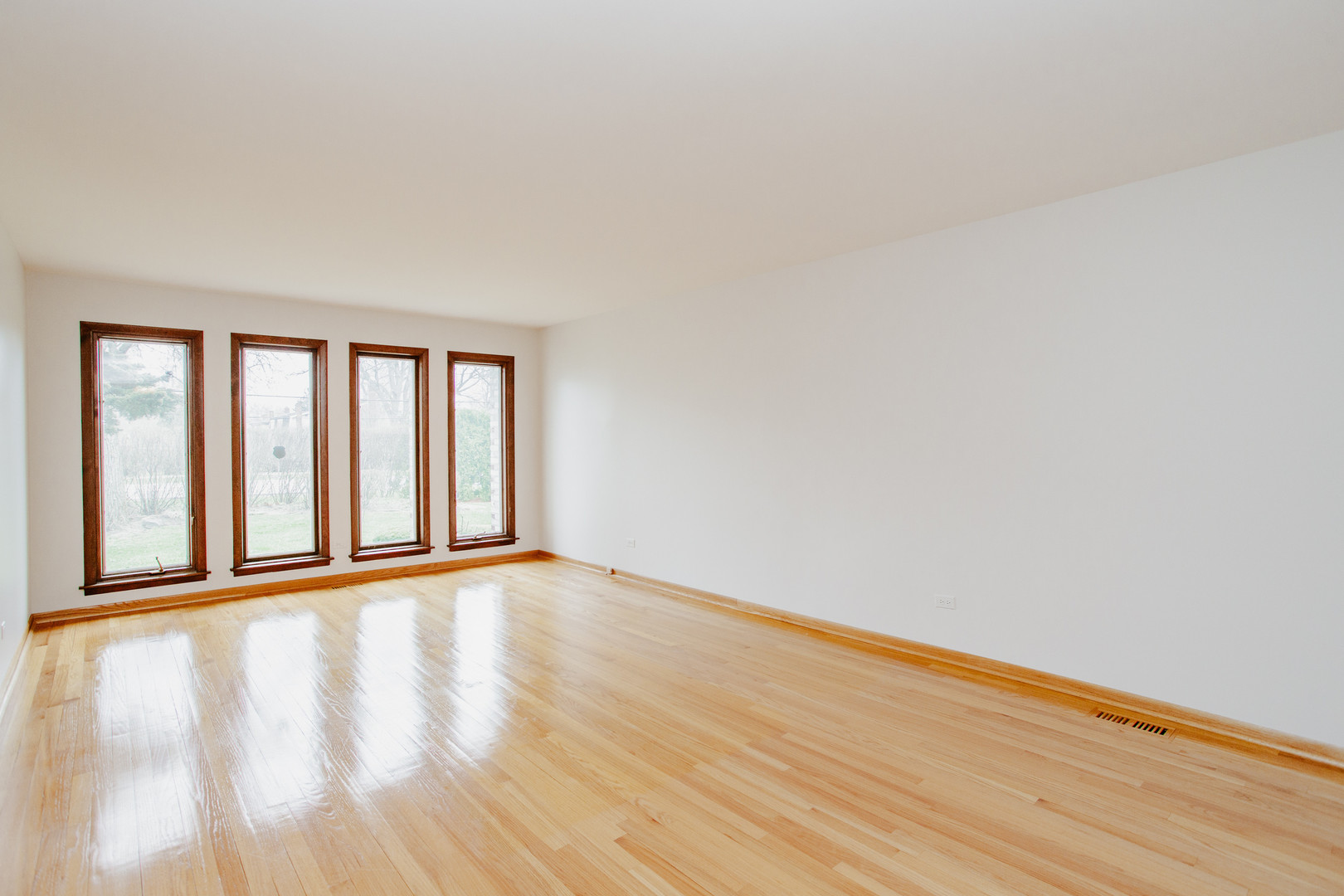 1900 Landwehr Road Northbrook, IL 60062 - Photo 11 of 55