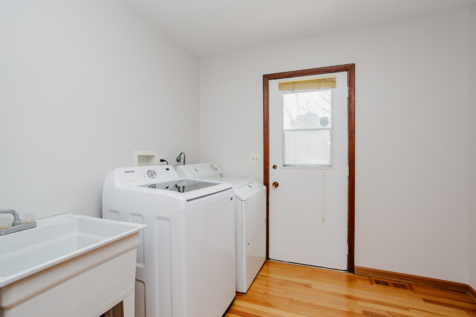 1900 Landwehr Road Northbrook, IL 60062 - Photo 27 of 55