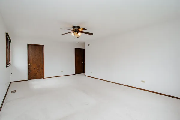 $850,000 | 1900 Landwehr Road, Northbrook, IL 60062