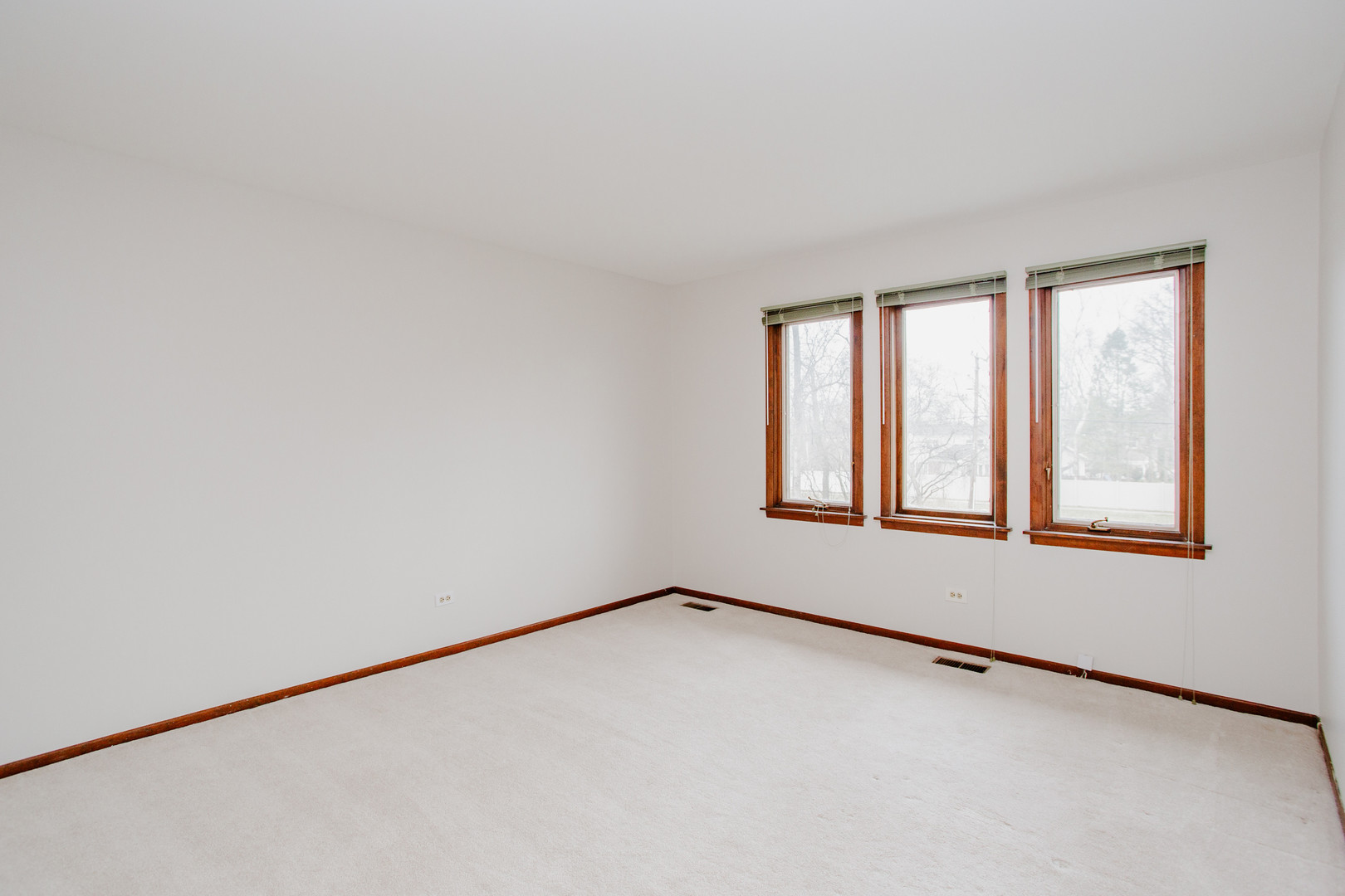 1900 Landwehr Road Northbrook, IL 60062 - Photo 34 of 55