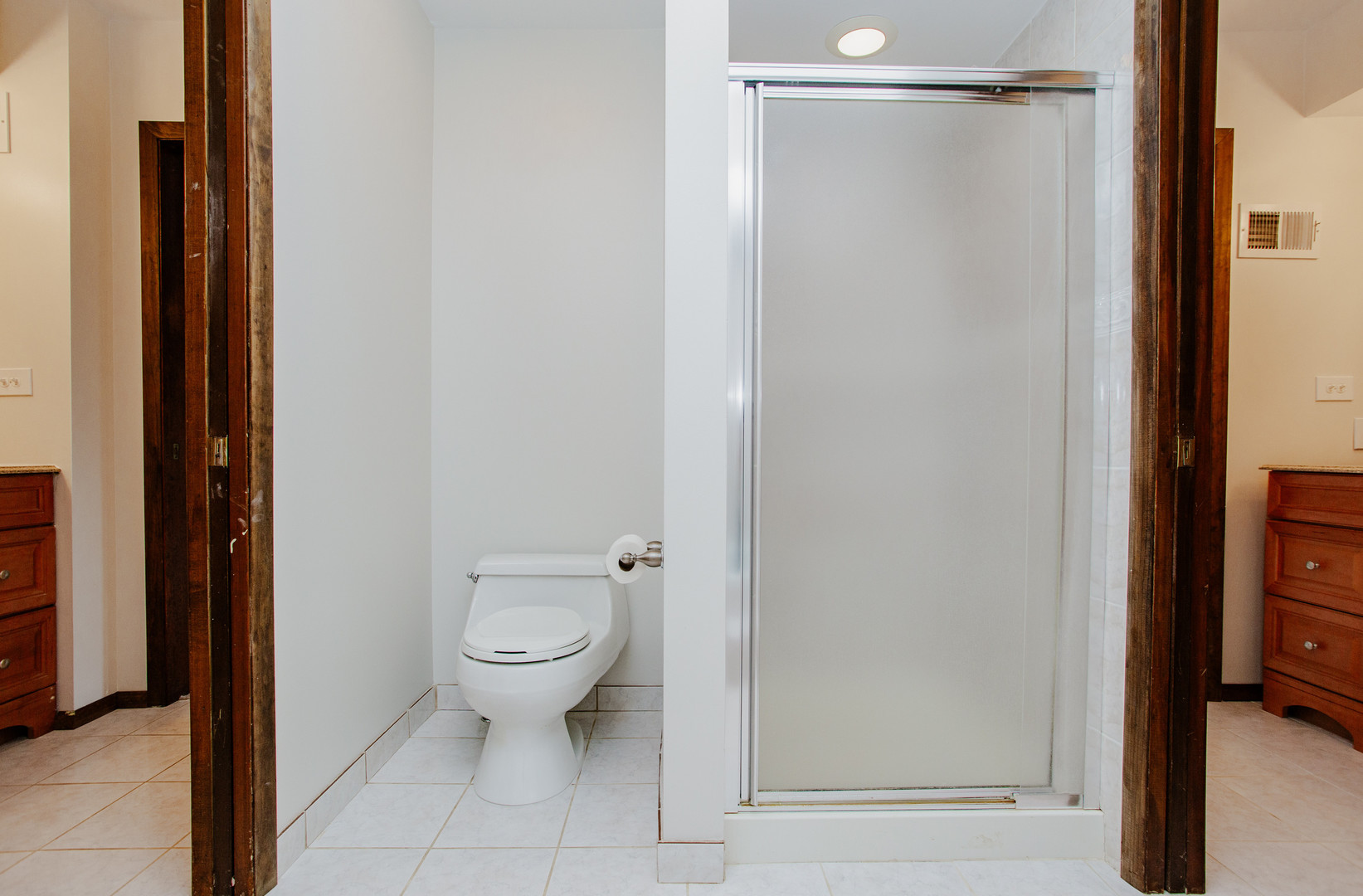 1900 Landwehr Road Northbrook, IL 60062 - Photo 41 of 55