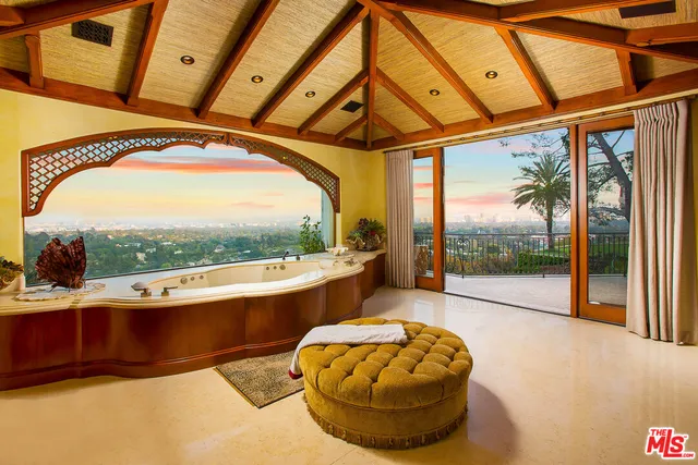 $247,500 | 10066 Cielo Drive, Beverly Hills, CA 90210