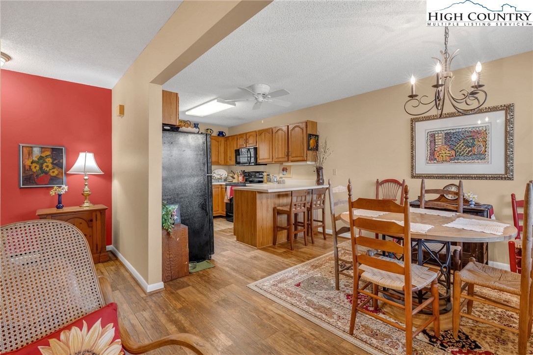 156 Wickham Square, Unit 8 Boone, NC 28607 - Photo 4 of 29