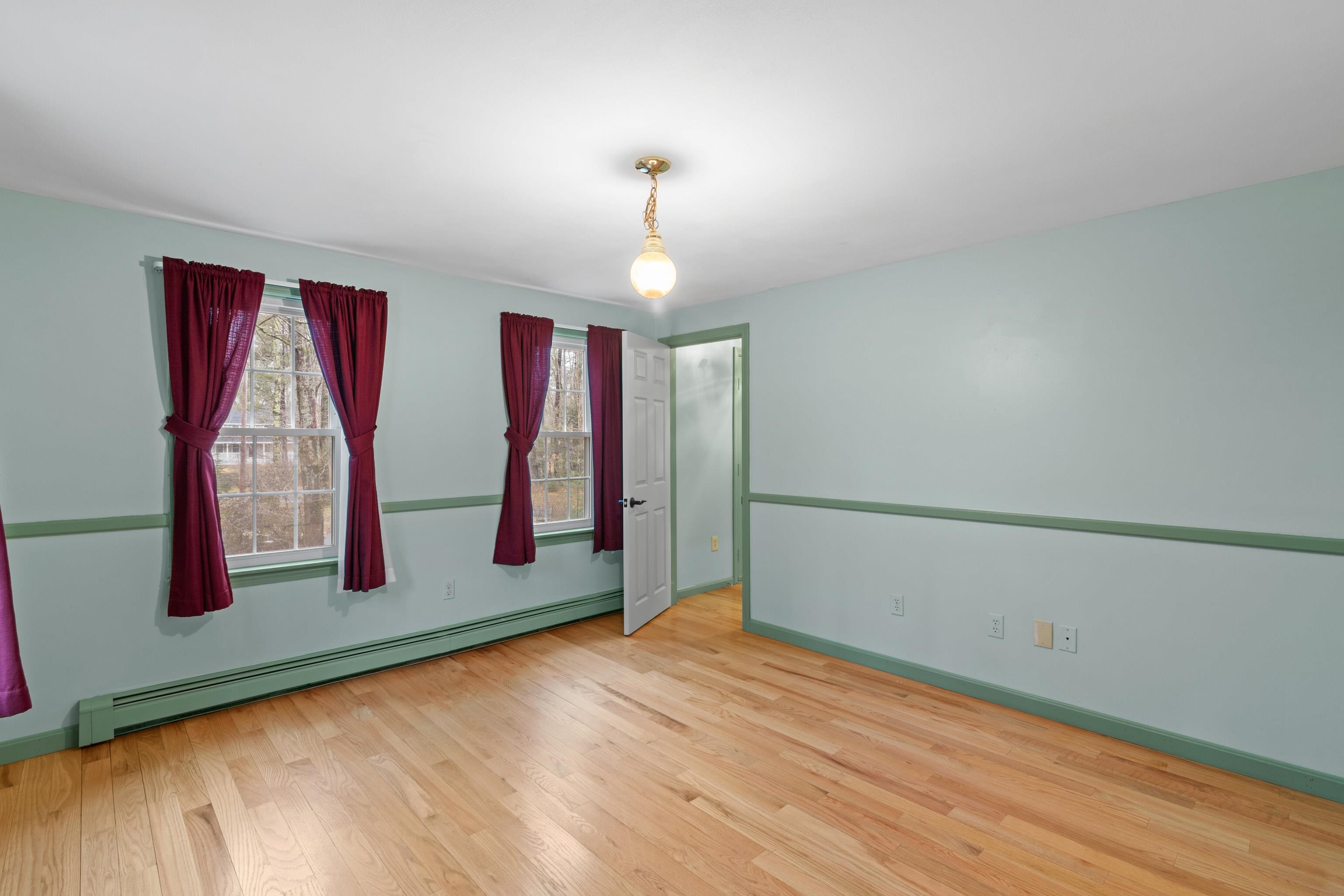 153 Old Rochester Road Somersworth, NH 03878 - Photo 12 of 39
