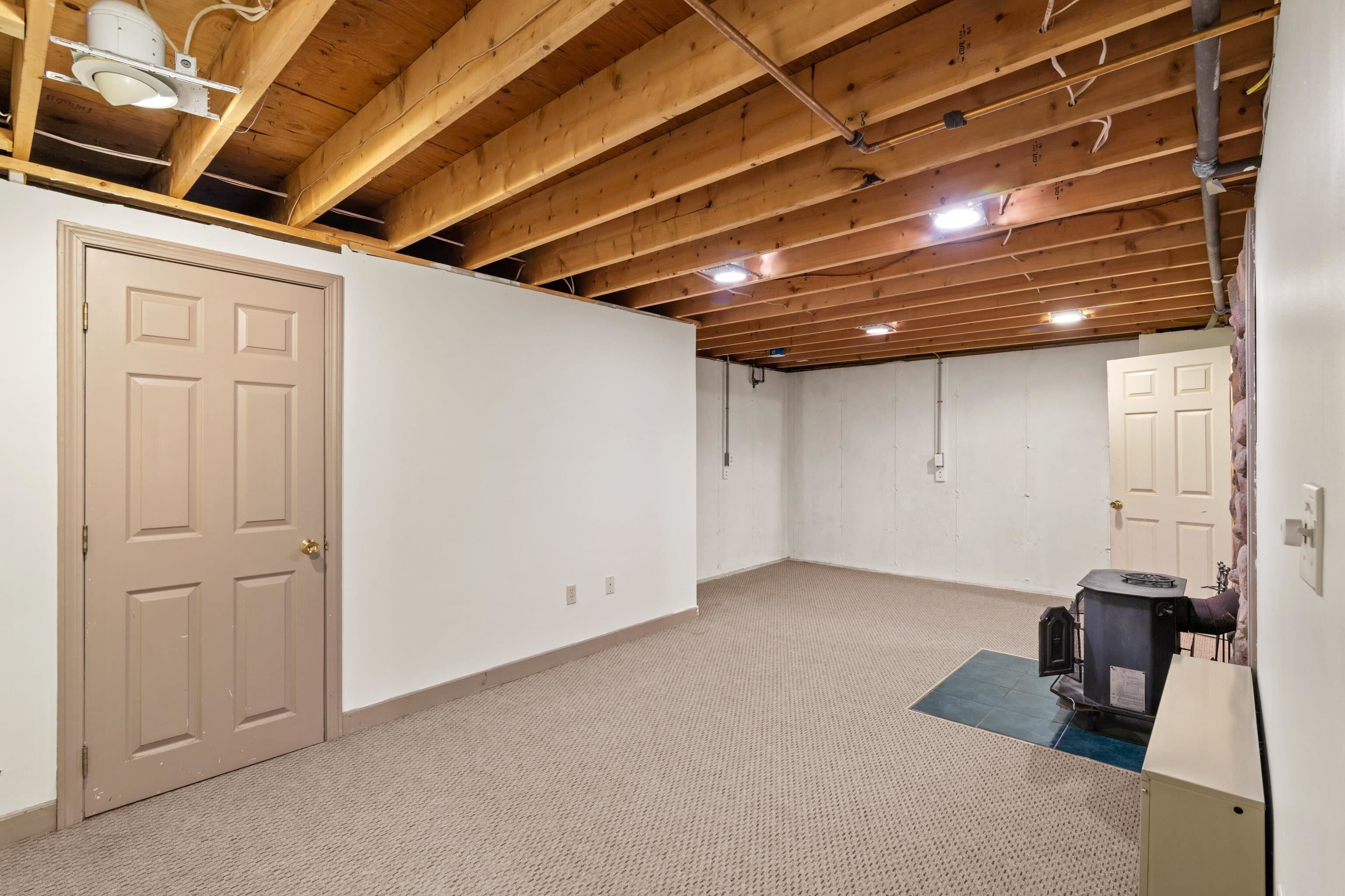 153 Old Rochester Road Somersworth, NH 03878 - Photo 28 of 39