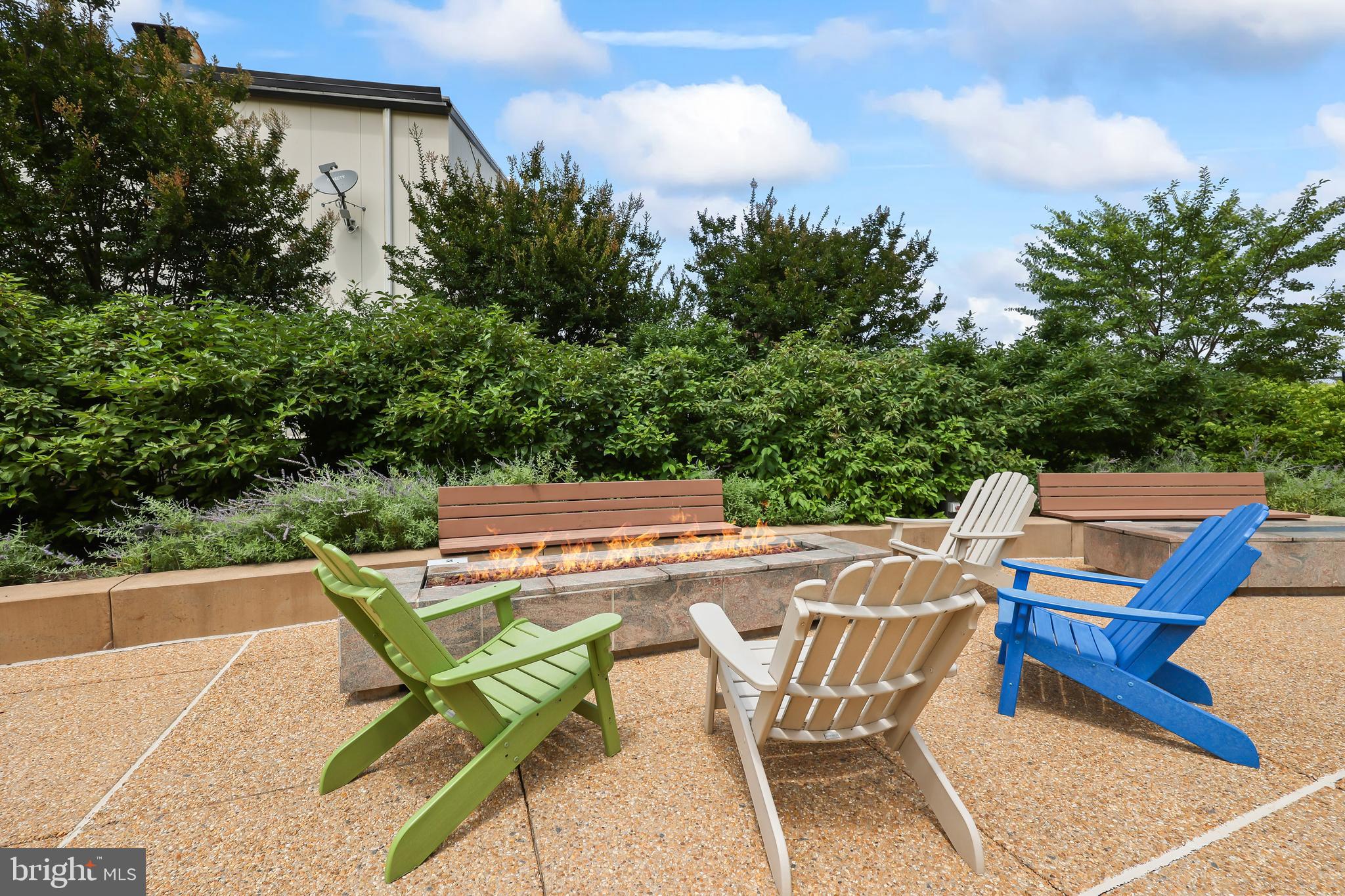 1800 Old Meadow Road, Unit 1516 McLean, VA 22102 - Photo 28 of 32
