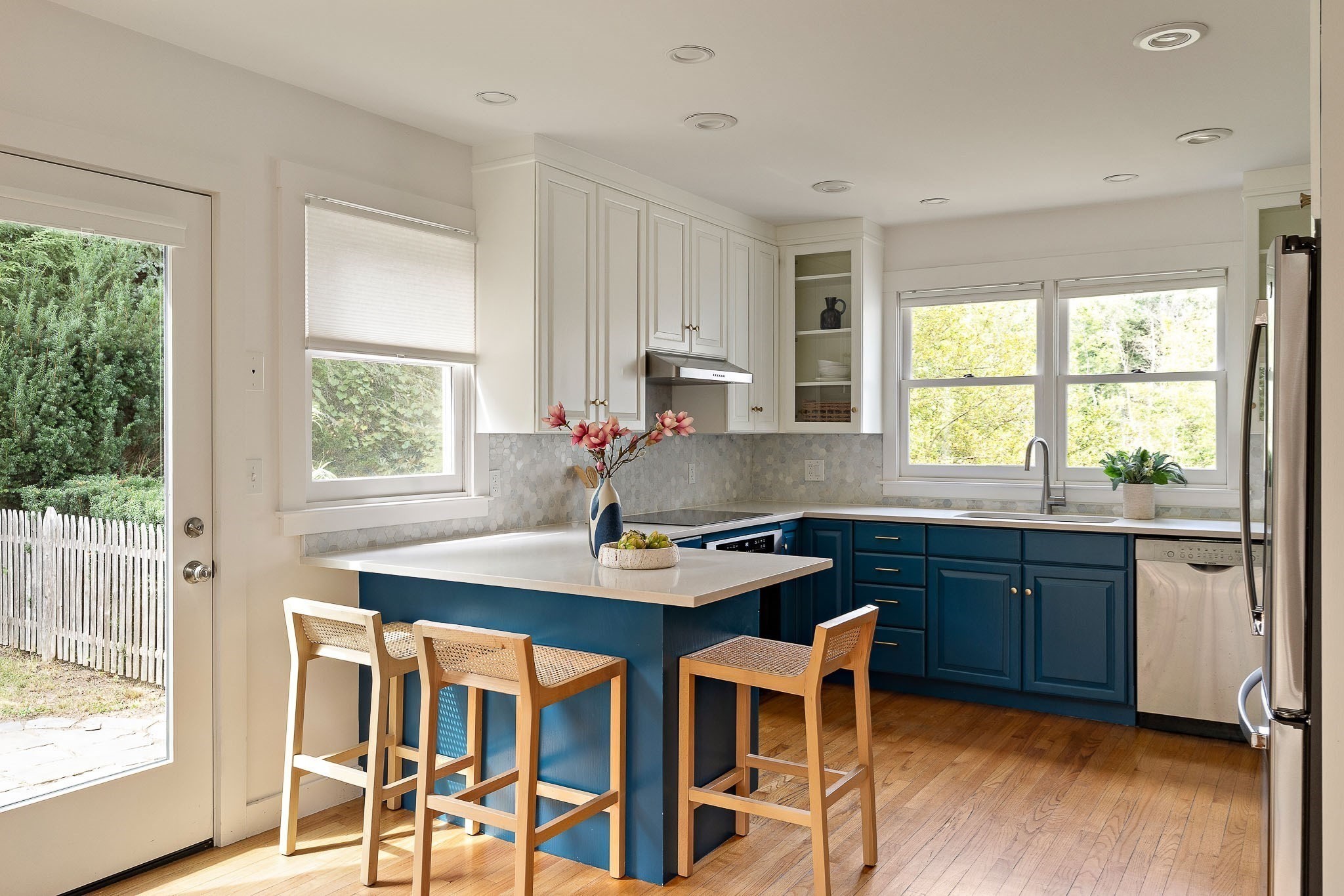 131 Lincoln Road Lincoln, MA 01773 - Photo 6 of 42 Gallery Image 6