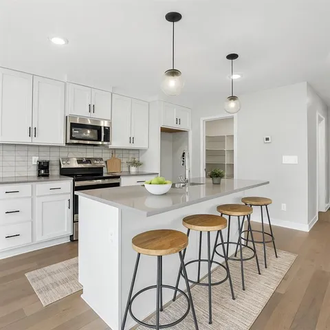 $418,925 | 4809 Southwest 6th Terrace, Blue Springs, MO 64014