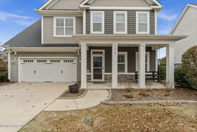 $609,500 | 618 West Craftsman Way, Hampstead, NC 28443