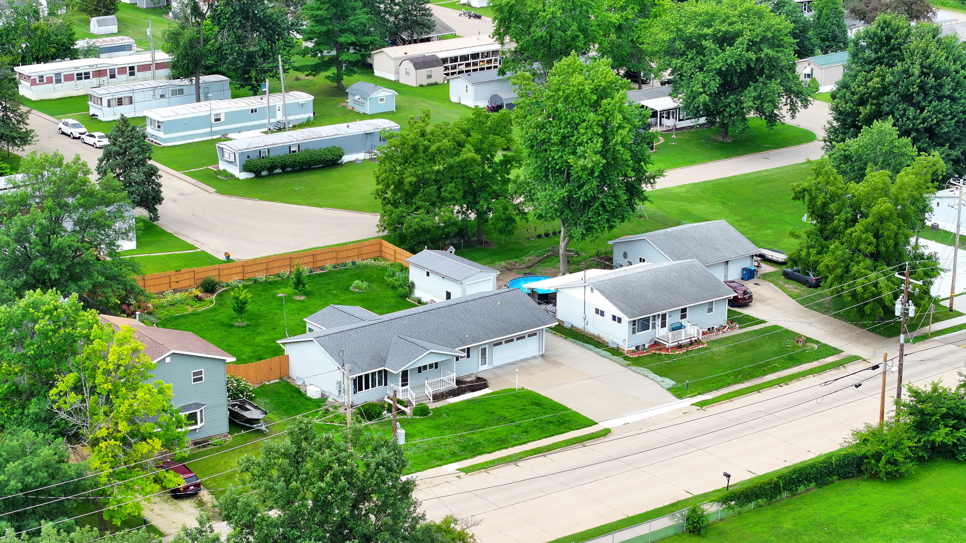 1815 9th Street Camanche, IA 52730 - Photo 37 of 37