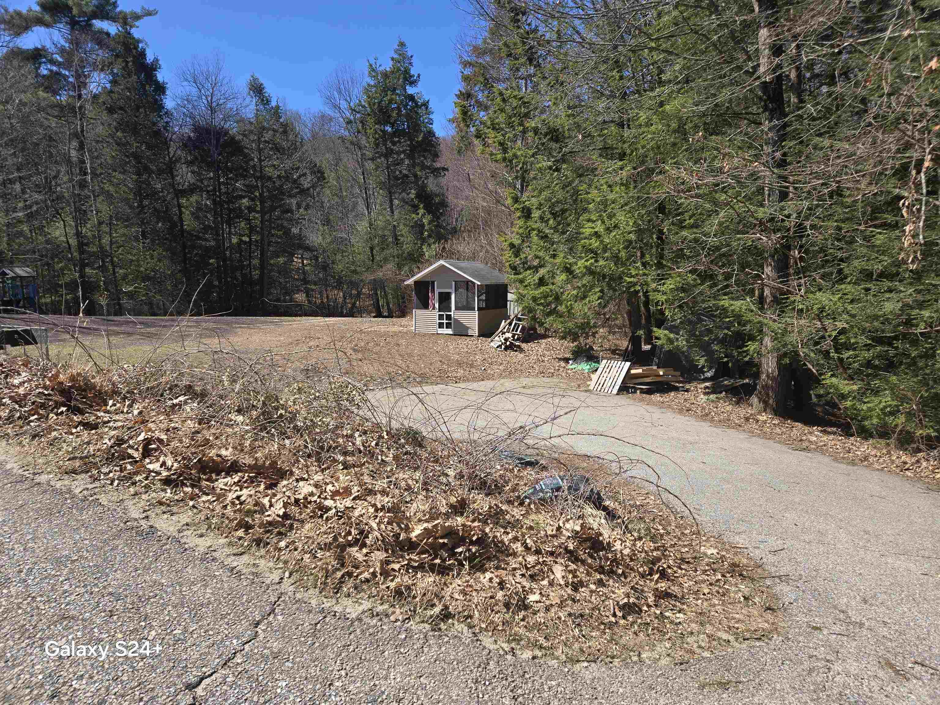 71 John Connor Road Weare, NH 03281 - Photo 17 of 24 Gallery Image 17