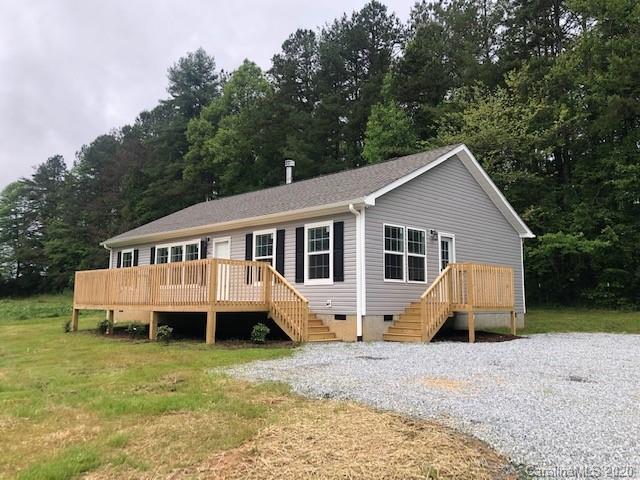 863 Townsend Road, Unit 2 Hendersonville, NC 28792 - Photo 2 of 27