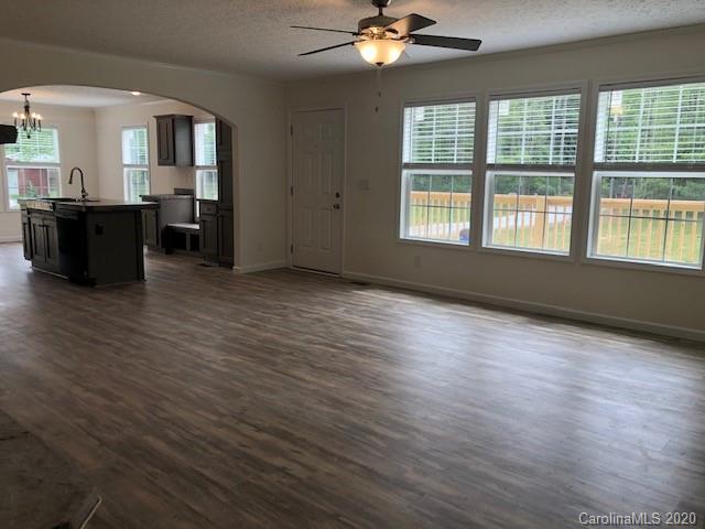 863 Townsend Road, Unit 2 Hendersonville, NC 28792 - Photo 12 of 27