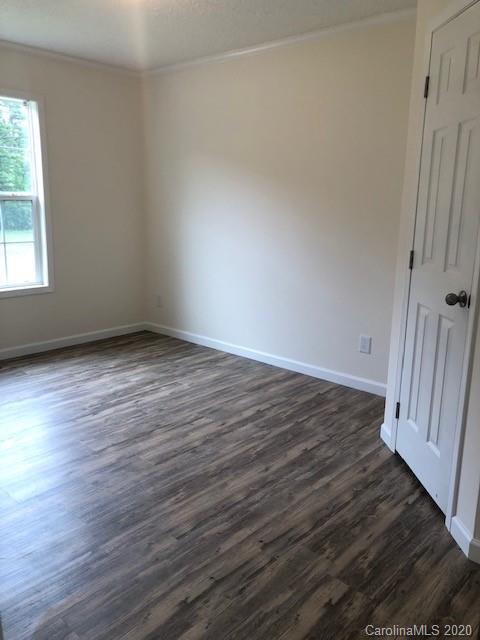 863 Townsend Road, Unit 2 Hendersonville, NC 28792 - Photo 20 of 27