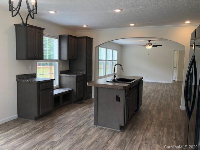 863 Townsend Road, Unit 2 Hendersonville, NC 28792 - Photo 5 of 27